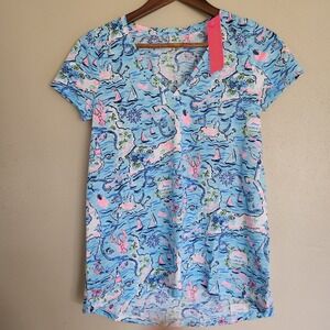 NWT Lilly Pulitzer Womens XS V Neck Shirt Lilly Loves Cape Cod Bali Blue